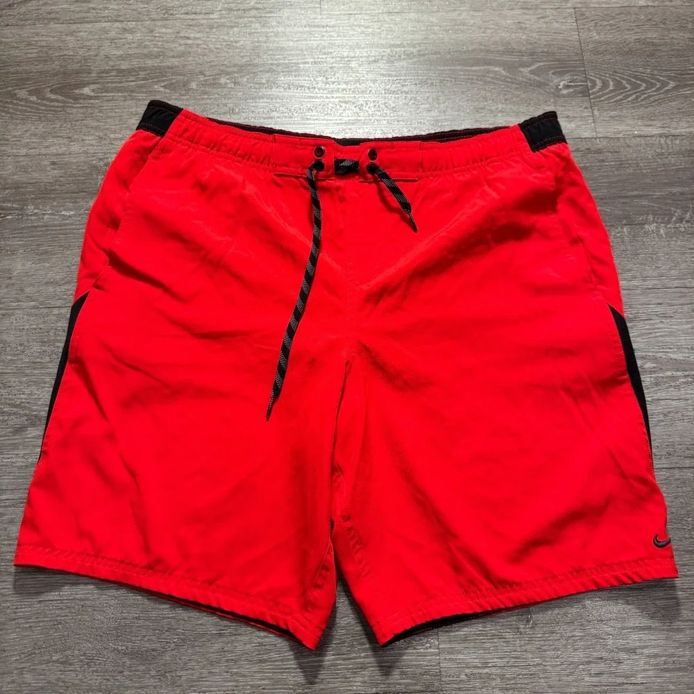 Nike Swim Trunks Mens Large Red Mesh Lined Shorts Elastic Waist Pockets Swoosh
